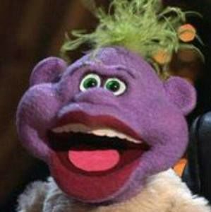 Meet your Posher, Phyllis